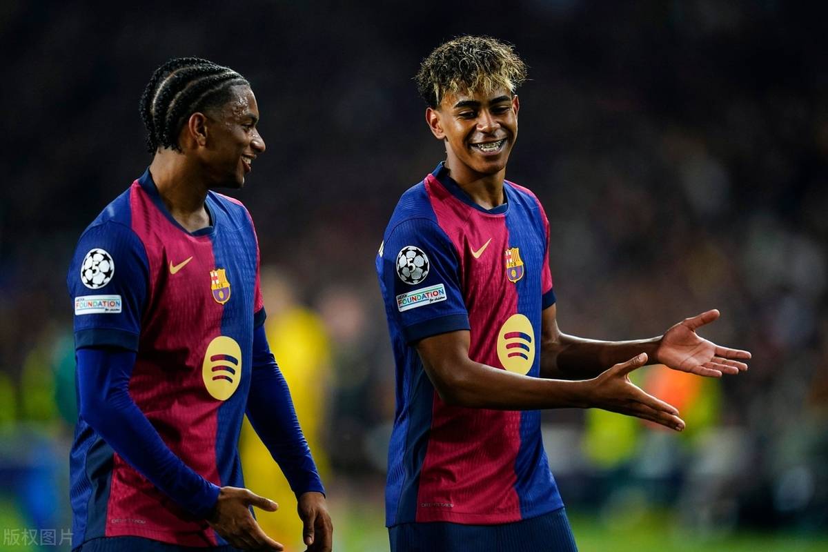 阿森纳战平多特蒙德，莱万扑点救主法甲